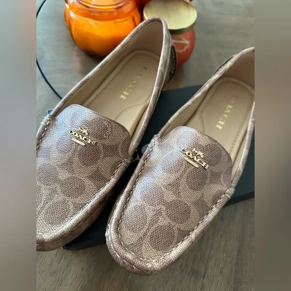 Coach Women's Brown loafers - Picture 2 of 6